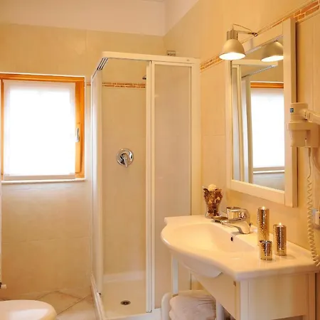 Sleeps 4 شقة *